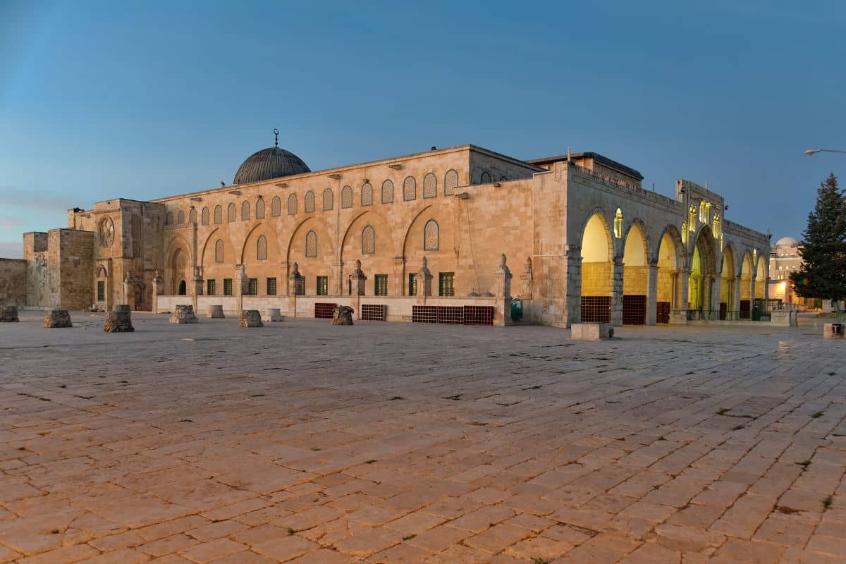 Descubra a Palestina: Uma Jornada pela História e Arquitetura! curiosidades-sobre-cidades-Mesquita-de-Al-Aqsa-1