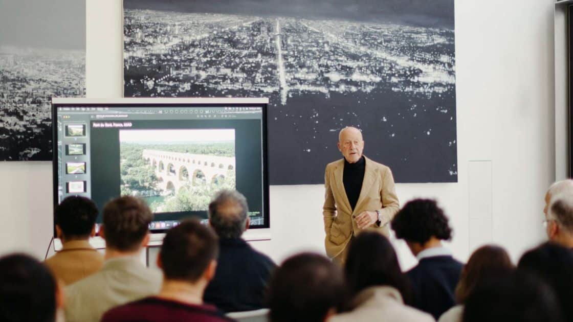 Com aulas, oficinas e bolsas, a Norman Foster Foundation traz um grande impacto na formação de novos profissionais da arquitetura (Foto: Norman Foster Foundation)