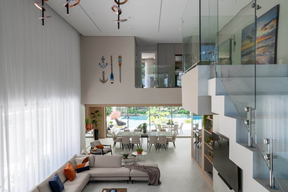 Sala de estar e jantar de casa ampla vistas de cima (Projeto: Mattos Arquitetura)