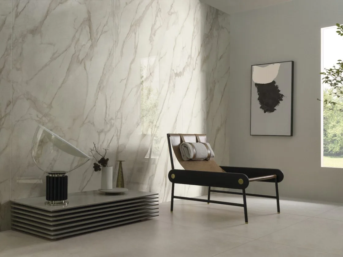 O porcelanato cria superfícies surpreendentes que valorizam ainda mais o material, como neste projeto com Bianco di Lucca (Projeto: Portobello)