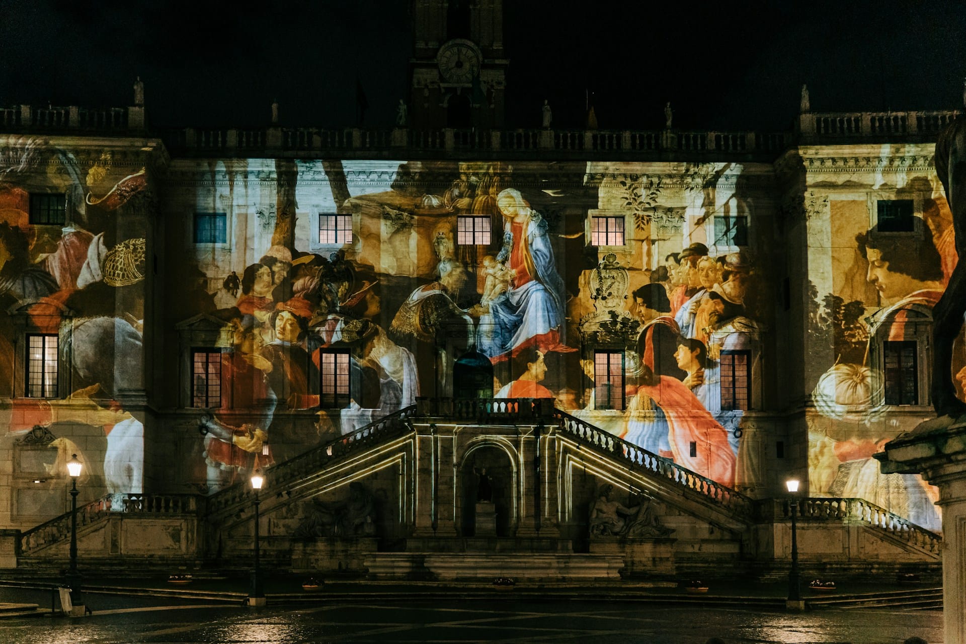 Projeções mapeadas em dezembro de 2020 para celebração do Natal na Praça do Capitólio, em Roma. (Foto: Gabriella Clare Marino/Unsplash)